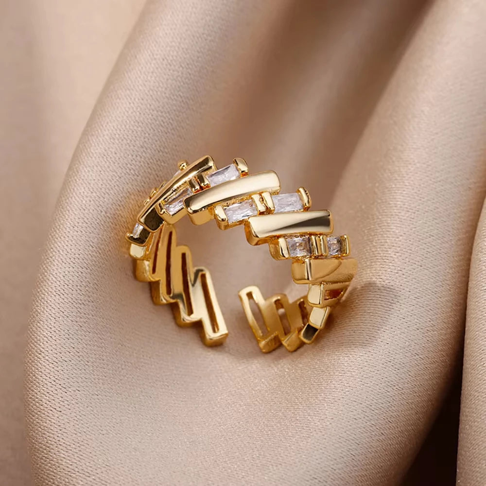 Colección de Anillos Dorados