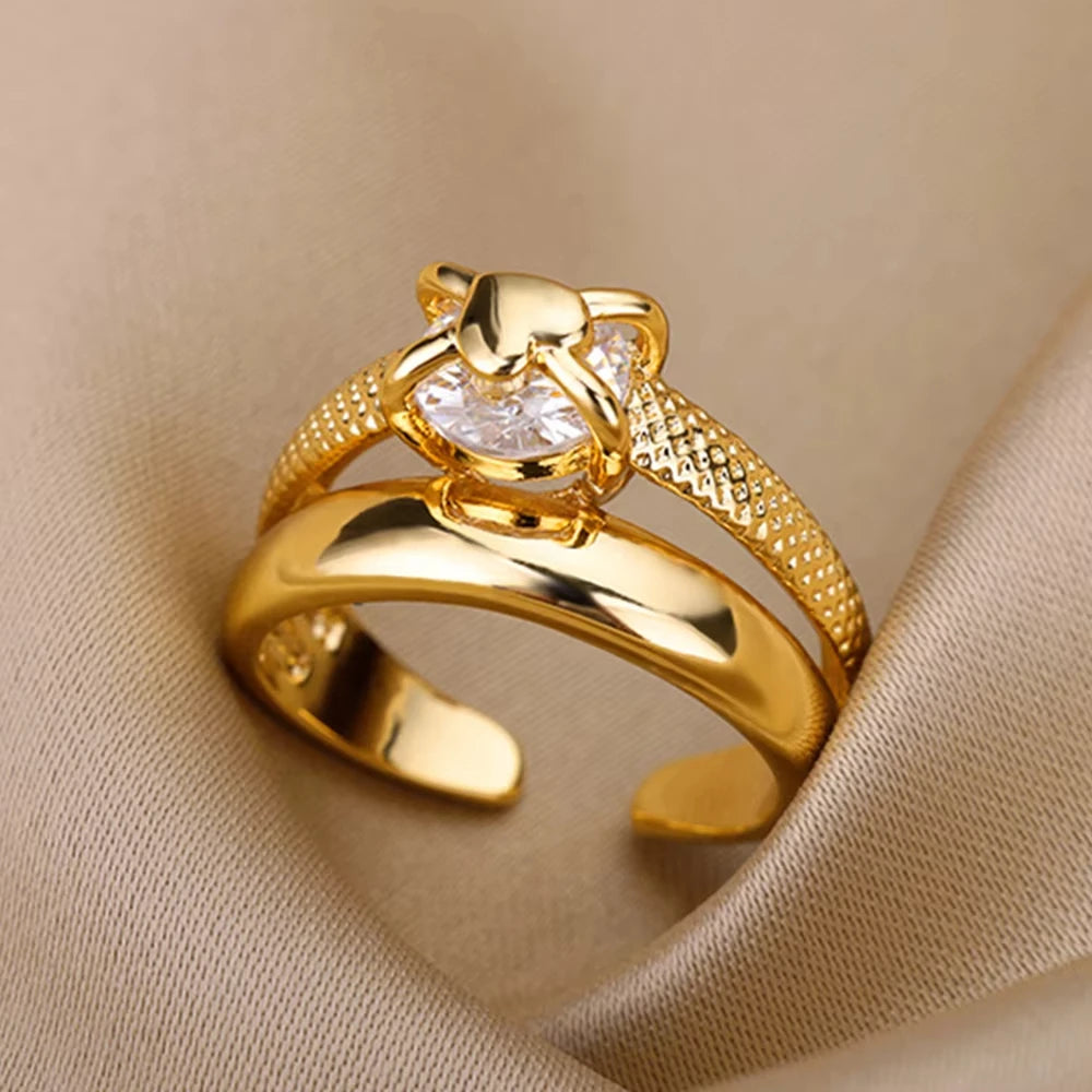 Colección de Anillos Dorados