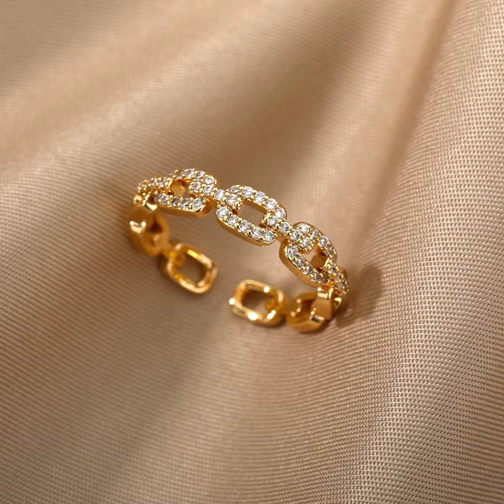 Colección de Anillos Dorados