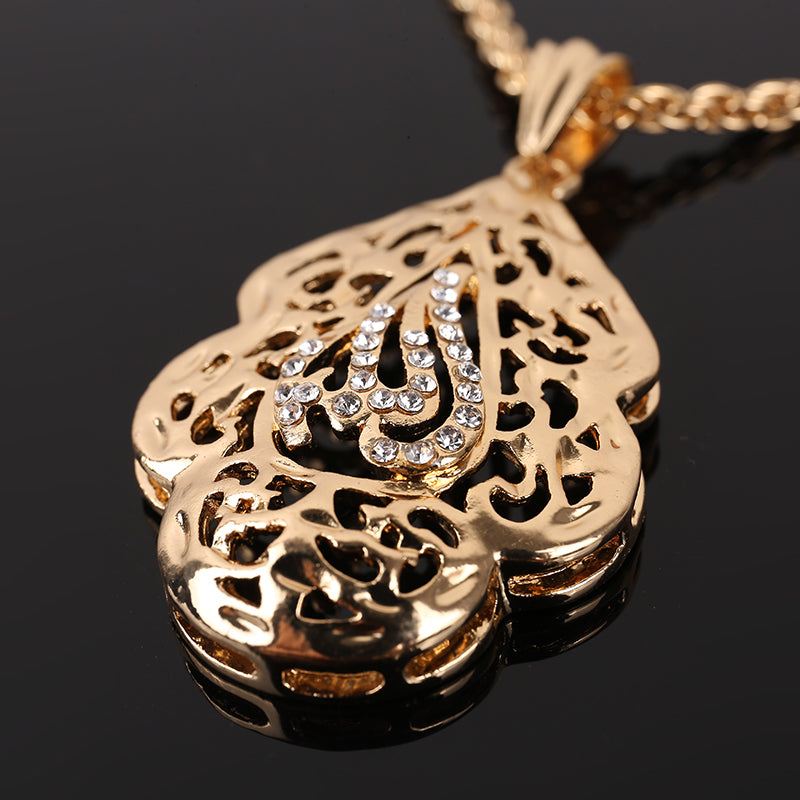 Colgante Islámico "Allah" en Dorado con Cristales