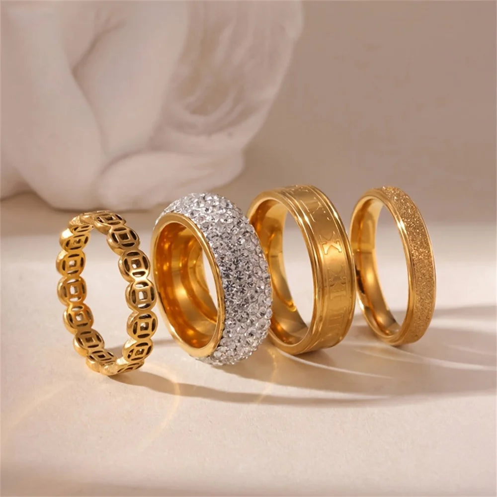 Set de Anillos Dorados con Cristales Brillantes (3 piezas)